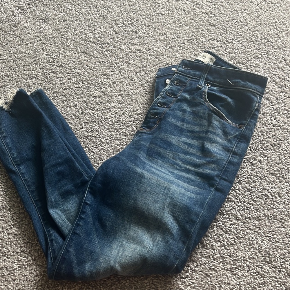 Abercrombie Curve Love High rise jean